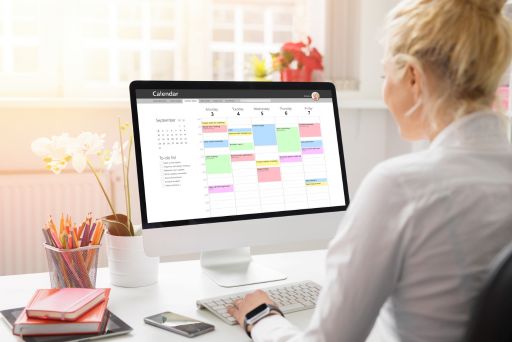 How to Stay Organized on Your Business Calendar