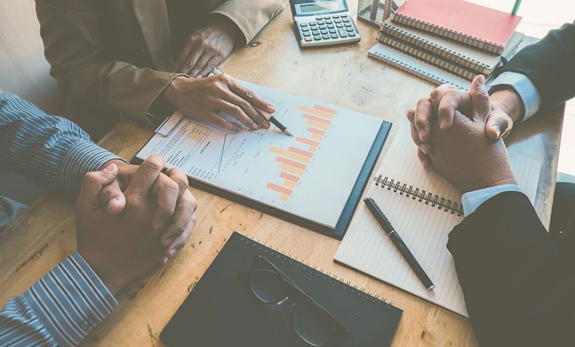 5 Key Financial Metrics Every Restaurant Owner Should Track